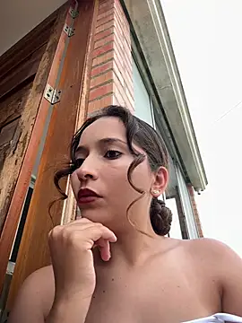 Penelope-Hot online show from February 2026 09:22:02 PM