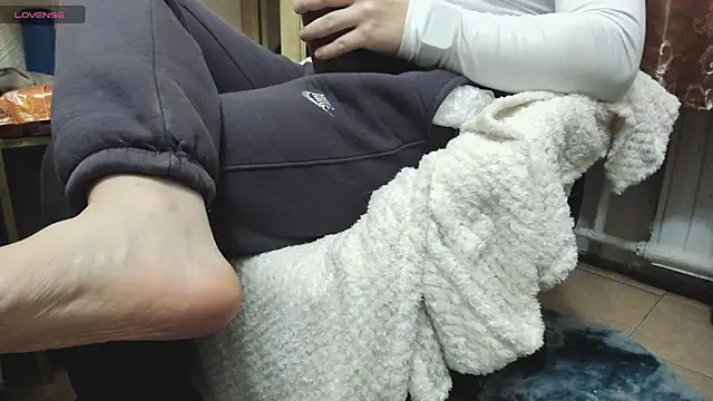 Snapshot of Queen_Sport chatting on November 2025 04:34:02 AM Queen Sport online show from November 2025 04:34:02 AM