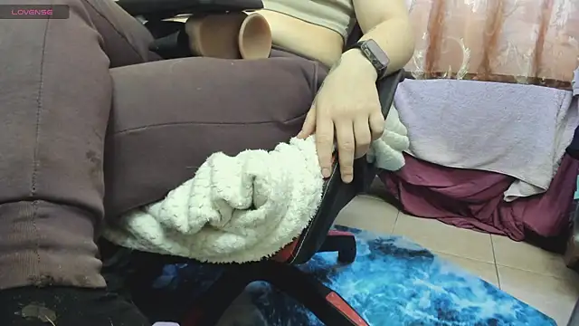 Snapshot of Queen_Sport chatting on November 2025 08:29:01 AM Queen Sport online show from November 2025 08:29:01 AM