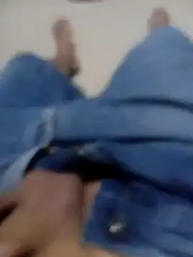 Snapshot of thalles01464 chatting on November 2025 06:39:01 AM thalles01464 online show from November 2025 06:39:01 AM