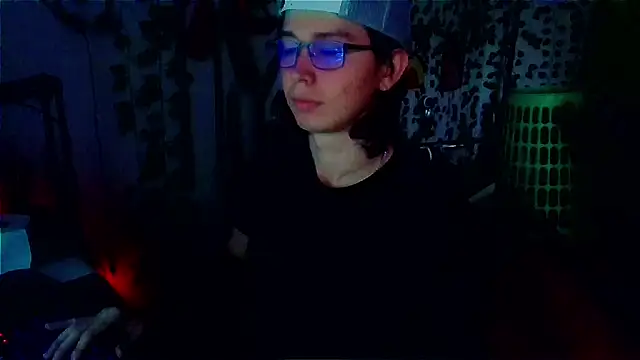 Snapshot of Andy_gray chatting on July 2026 11:49:01 AM Andy gray online show from July 2026 11:49:01 AM
