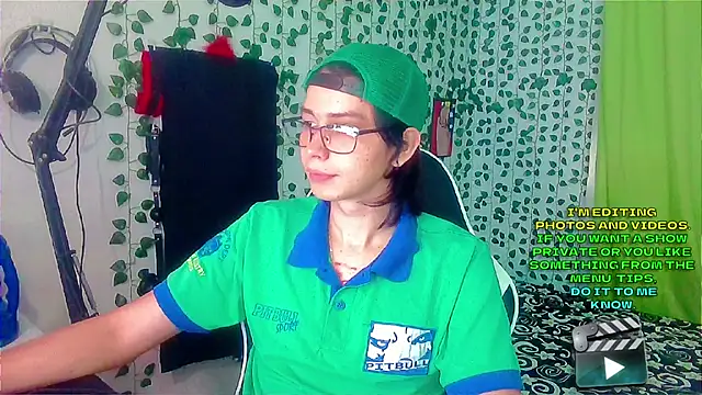 Andy gray online show from October 2025 12:29:02 PM
