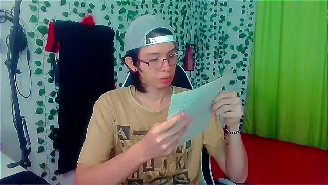 Andy gray online show from September 2025 04:47:01 PM