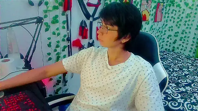 Andy gray online show from February 2026 10:48:01 AM