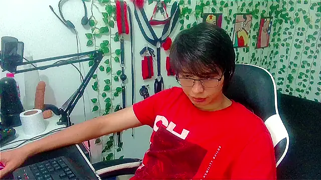 Andy gray online show from April 2026 04:02:01 PM