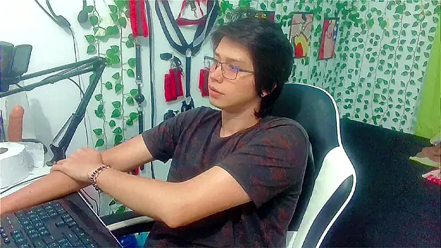 Andy gray online show from April 2026 01:35:02 AM