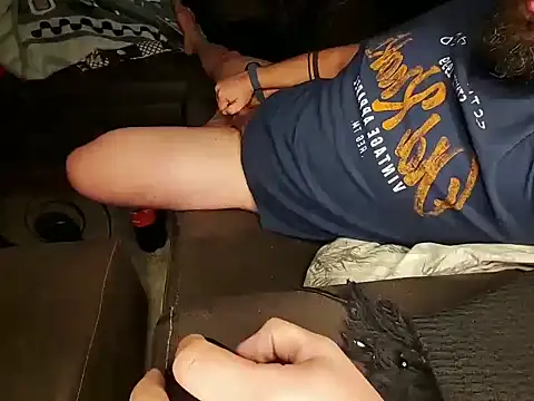 Snapshot of CuriousBear chatting on November 2025 03:10:02 AM CuriousBear online show from November 2025 03:10:02 AM