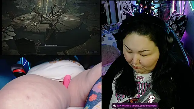 Snapshot of EmGreens chatting on March 2026 07:15:01 AM EmGreens online show from March 2026 07:15:01 AM