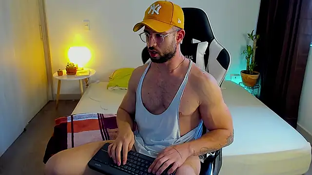 Snapshot of dafboy1 chatting on December 2025 11:37:01 AM dafboy1 online show from December 2025 11:37:01 AM