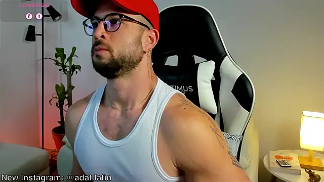 dafboy1 online show from May 2026 07:11:01 PM