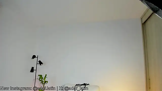 dafboy1 online show from May 2026 11:51:01 AM