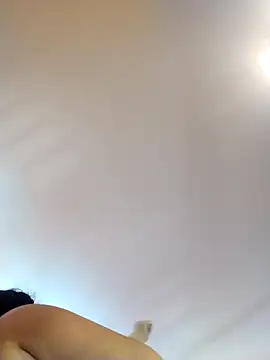 Snapshot of AdelinaJude chatting on February 2025 11:11:02 AM AdelinaJude online show from February 2025 11:11:02 AM