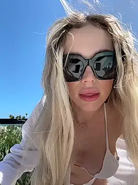 KylieJoyce online show from February 2025 03:58:01 PM