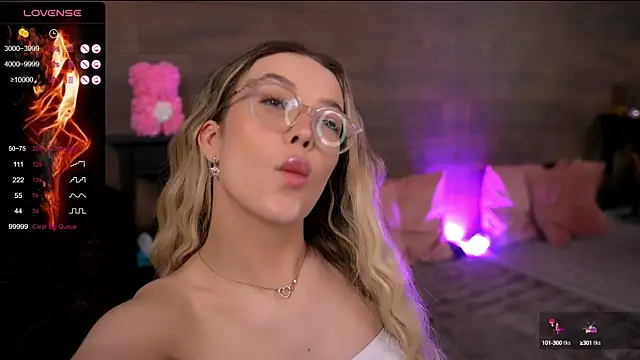 KylieJoyce online show from February 2025 04:36:01 AM