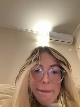 KylieJoyce online show from February 2025 01:08:02 AM