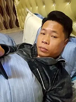 Snapshot of okomm88 chatting on February 2025 07:17:02 PM okomm88 online show from February 2025 07:17:02 PM