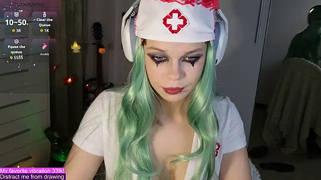 Snapshot of ValBae chatting on October 2025 08:49:02 PM ValBae online show from October 2025 08:49:02 PM