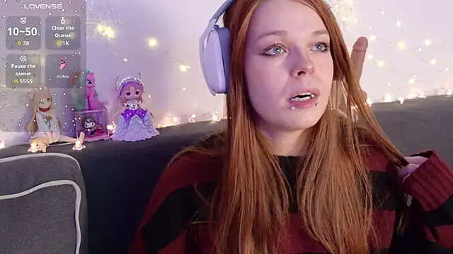 Snapshot of ValBae chatting on January 2026 09:10:01 PM ValBae online show from January 2026 09:10:01 PM