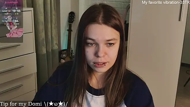 Snapshot of ValBae chatting on February 2025 06:04:02 PM ValBae online show from February 2025 06:04:02 PM