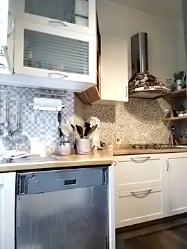 Frabox65 online show from November 2025 05:51:01 AM