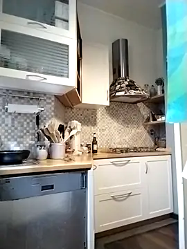 Frabox65 online show from November 2025 05:55:02 AM