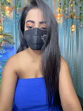 Monabby97 online show from December 2025 05:18:02 PM