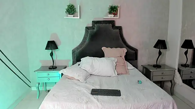 ailynBlaze online show from March 2025 01:56:02 AM