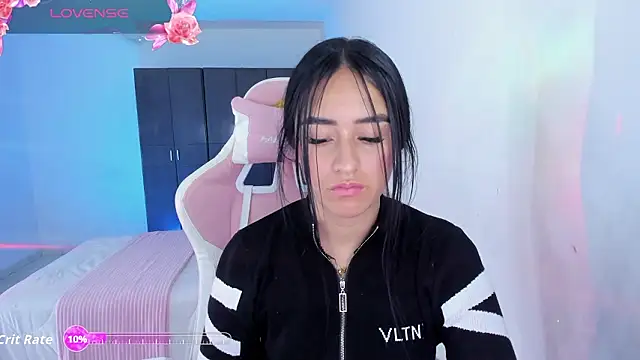 Tinylottie online show from March 2026 01:50:02 AM