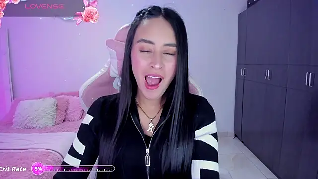 Tinylottie online show from February 2026 02:18:02 AM