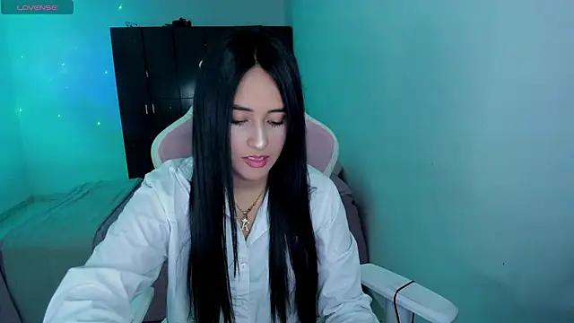 Tinylottie online show from March 2026 02:39:01 AM