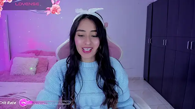 Tinylottie online show from December 2025 05:37:02 PM