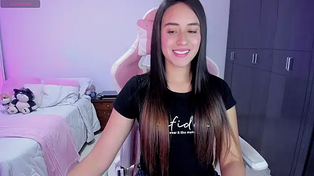 Tinylottie online show from October 2025 12:23:02 AM