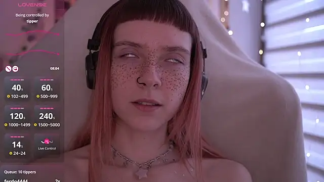 Snapshot of juliapie chatting on January 2025 12:18:01 PM juliapie online show from January 2025 12:18:01 PM