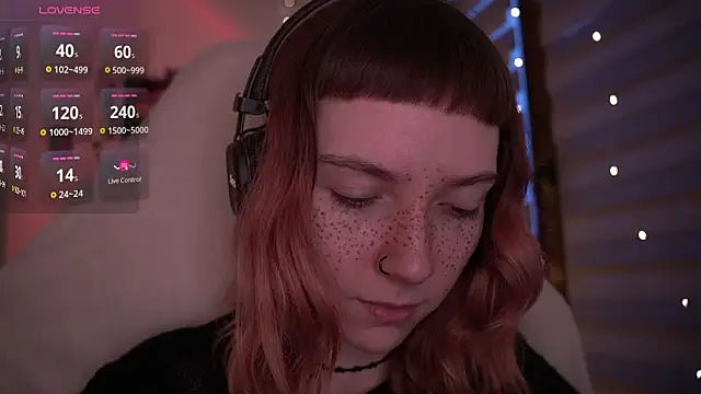 Snapshot of juliapie chatting on January 2025 06:49:02 AM juliapie online show from January 2025 06:49:02 AM