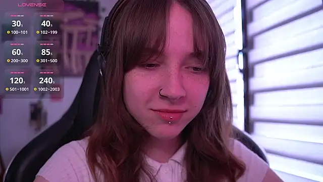 juliapie online show from April 2026 10:11:01 AM