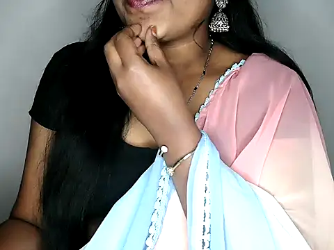 shila20 online show from November 2025 01:27:02 PM