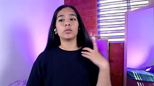 Maeena online show from December 2024 04:50:02 PM