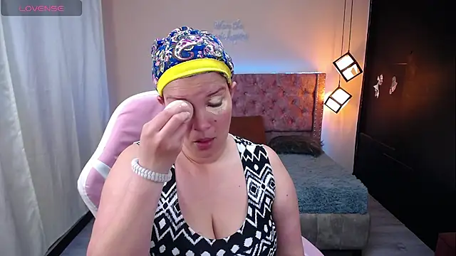 brithany smiith  online show from March 2025 02:44:01 AM