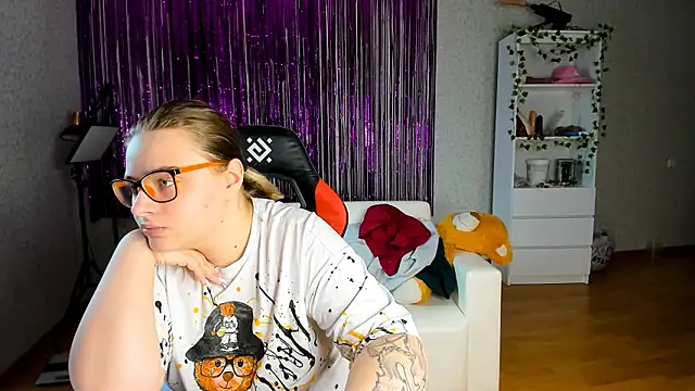 Seductive She Wolf online show from March 2025 06:39:01 AM