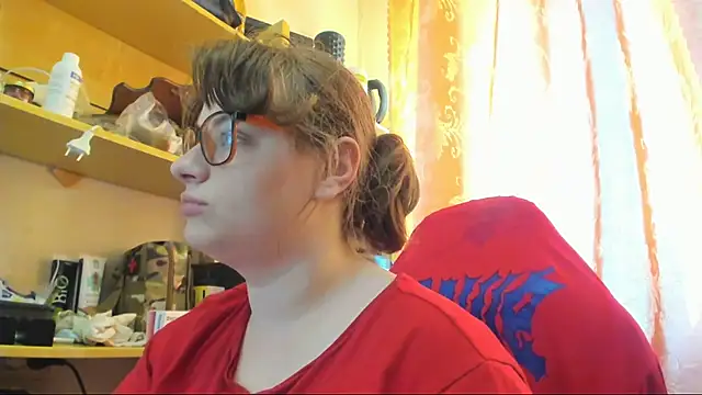 Snapshot of Seductive_She_Wolf chatting on June 2026 05:57:02 PM Seductive She Wolf online show from June 2026 05:57:02 PM