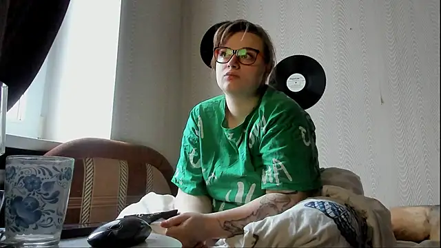 Seductive She Wolf online show from March 2026 02:42:02 PM