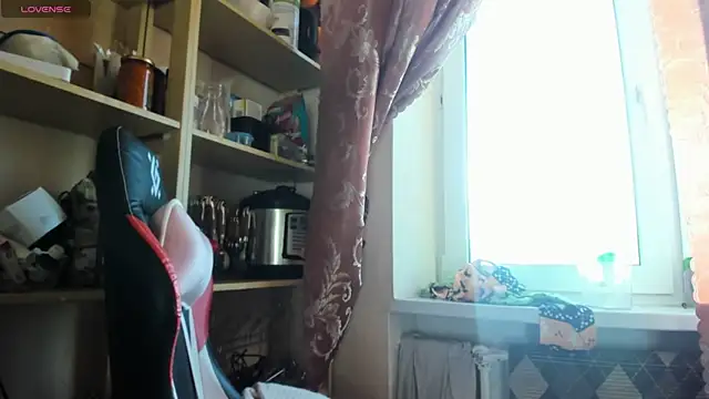 Seductive She Wolf online show from March 2026 02:40:02 PM