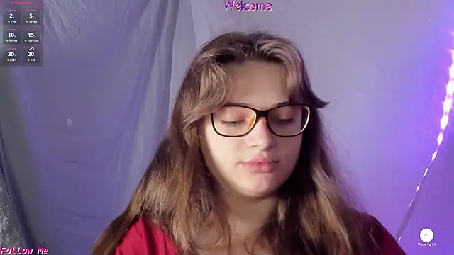Snapshot of Seductive_She_Wolf chatting on June 2026 01:49:02 PM Seductive She Wolf online show from June 2026 01:49:02 PM