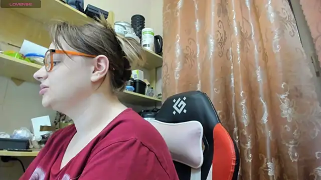 Seductive She Wolf online show from April 2026 07:20:01 PM