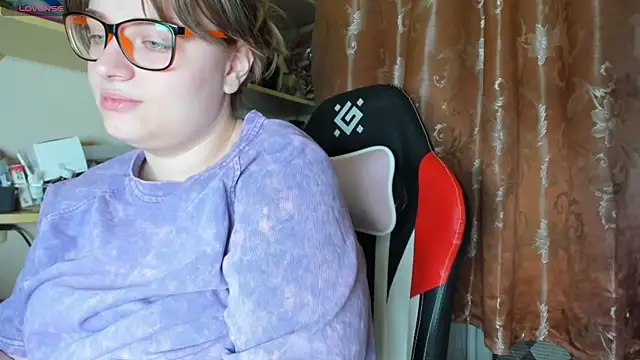 Seductive She Wolf online show from April 2026 08:48:01 PM