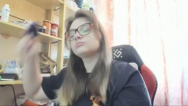 Seductive She Wolf online show from April 2026 04:33:02 PM