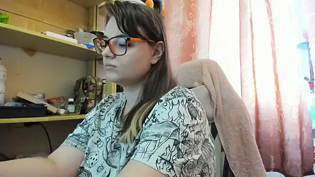 Seductive She Wolf online show from March 2026 02:56:02 PM