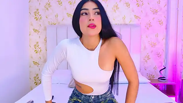 Mia-Monroe online show from November 2025 07:29:02 PM