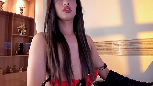 Sophia Cambpell online show from May 2026 09:43:02 PM