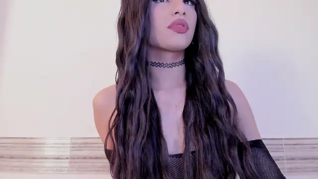 Sophia Cambpell online show from February 2026 09:45:01 PM